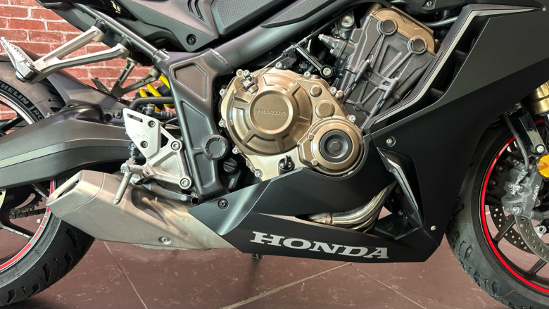 Honda CBR650R